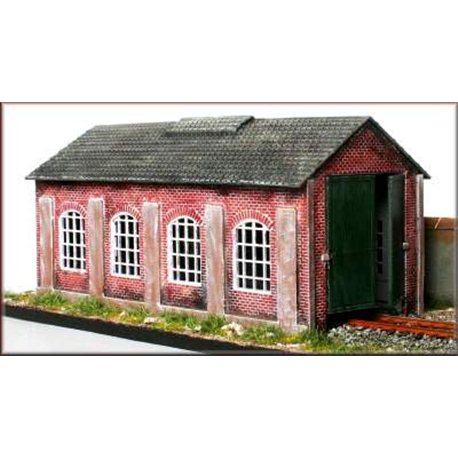 Single road engine shed