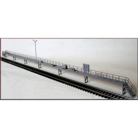 Industrial Walkway (with Metal Supports)