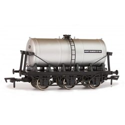 6 Wheel Milk Tank Unigate Silver