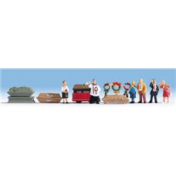 Funeral Figures & Accessories