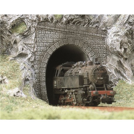 2 Tunnel Portals