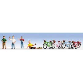 Bicycle Riders(4) Four Men (Painted) by Noch