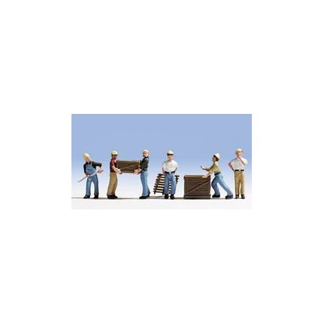 Workers with Pallets (6)