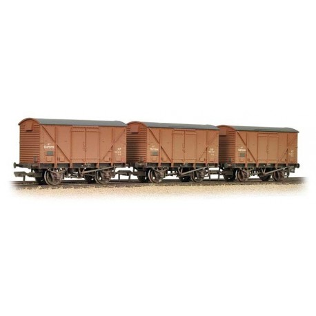 Triple Pack Plywood Fruit Vans BR Bauxite weathered