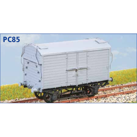 GWR 6T Insulated Van X7 - OO plastic kit
