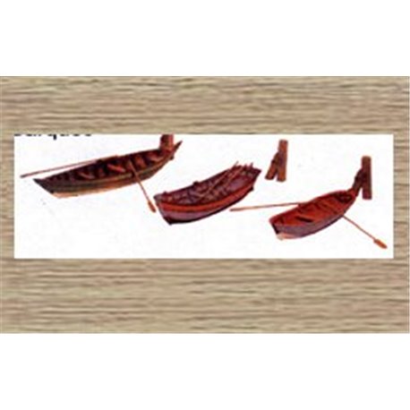 2 assorted rowing boats & mooring posts (OO/HO Scale 1/87th)