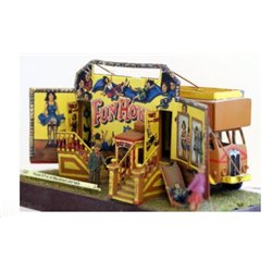 House of Fun on Maudslay/Luton back