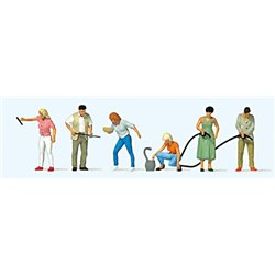 At the Filling Station Figure Set (6)