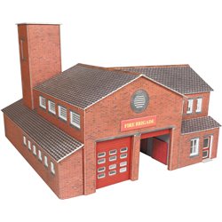 00/H0 Fire Station