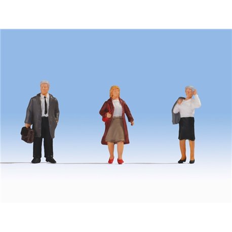 Passengers (3) Figure Set