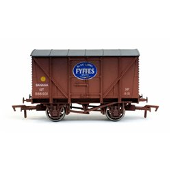 Banana Van Fyffes B881931 Weathered