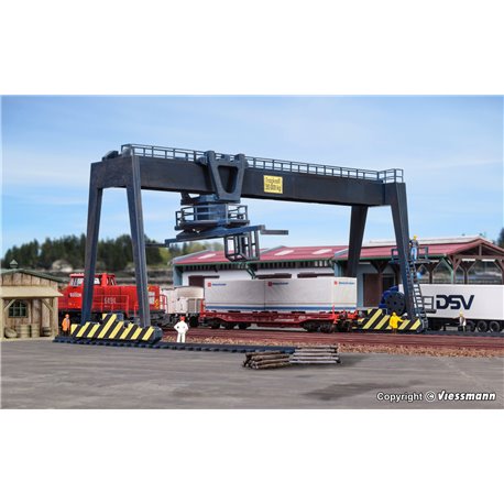 Container Crane
