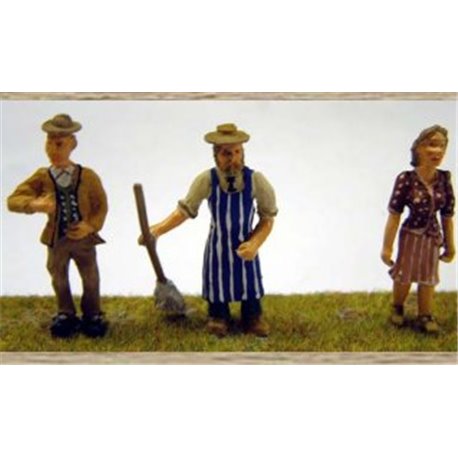 3 Assorted Shopkeepers (O scale 1/43rd)