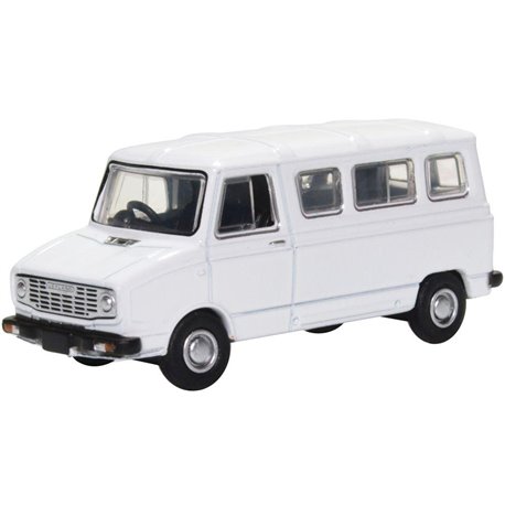 Sherpa Minibus White