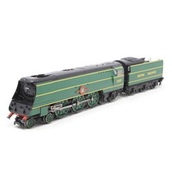 Merchant Navy Class 35021 ’New Zealand Line’ BR Malachite