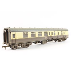 BR Mk1 BSK Brake Second Corridor Chocolate & Cream Weathered