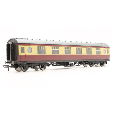 LMS 57 ft Porthole Corridor 1st BR Crimson & Cream weathered