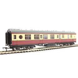 LMS 57 ft Porthole Corridor Brake 3rd BR Crimson & Cream