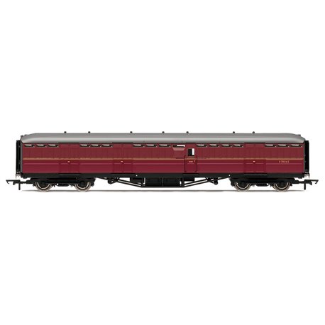 Gresley 61' 6" full brake in BR maroon