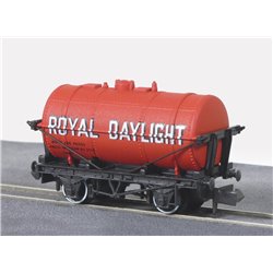 Petrol Tank Wagon Royal Daylight