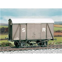 SR 12t. Box Van, Even Planked