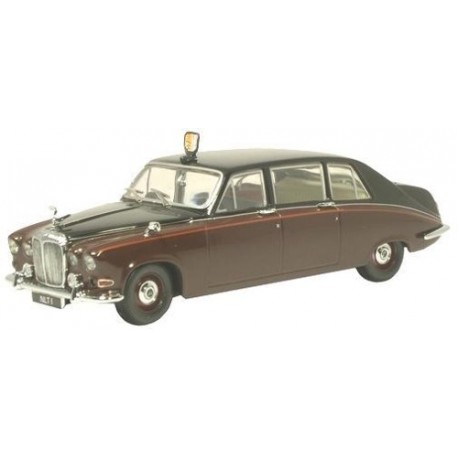 Daimler DS420 Limousine Claret/Black (Queen Mother)