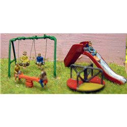 N (1/148 - 1/160) Childrens Playground & Figures - Unpainted(5) One Girl Four Boys by Langley