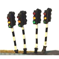 A16 4 Traffic lights - double head Unpainted Kit N Scale 1:148