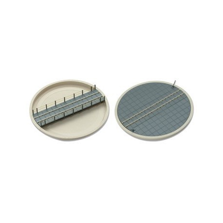 Turntable with decking