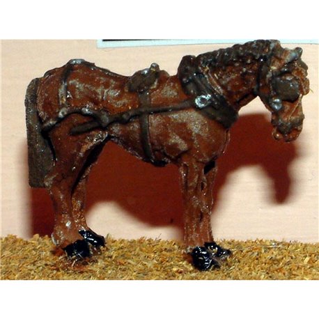 2 harnessed horses (single shaft) (OO Scale 1/76th) - Unpainted