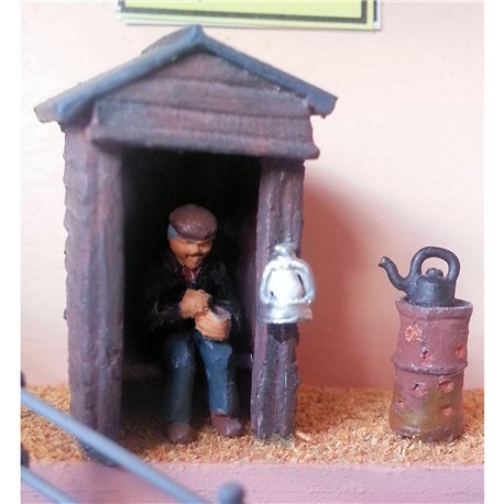 Nightwatchman with hut & brazier - Unpainted