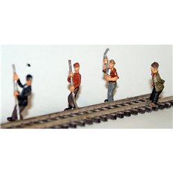 4 Lineside/track Workers set 2 - Unpainted