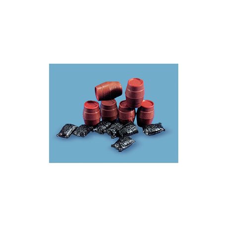 Sacks & barrels (x24)