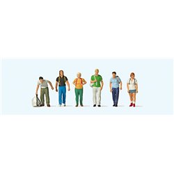 Train Travellers with Rucksacks (6) Exclusive Figure Set