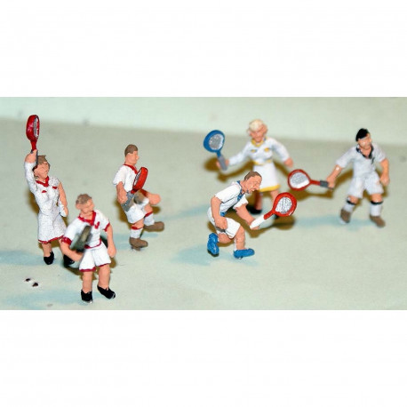 6 Tennis players in action poses - Unpainted