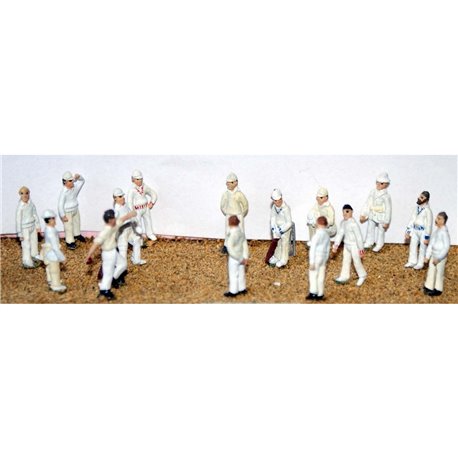 Cricket Game - 15 figures,stumps, etc - Unpainted