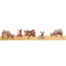 4 Assorted Deer & 1 stag - Unpainted