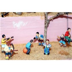 6 boys playing with toys - Unpainted