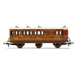 LNER, 6 Wheel Coach, Brake 3rd Class, Fitted Lights, 4589 - Era 3