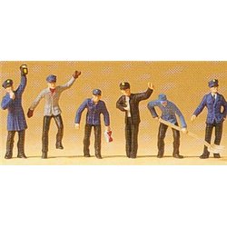 Railway Yard Workers In Action (6)