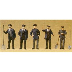Driver with Stoker & Other Staff 1890-1925