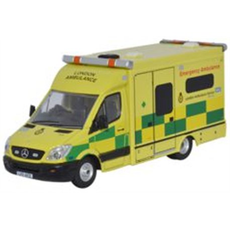 Mercedes Sprinter 515 CDi Modern Ambulance - London
