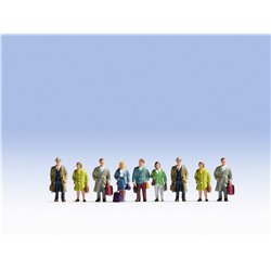 N Scale (1/148 - 1/160) Waiting Passengers (9) Five Men Four Women by Noch