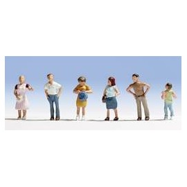 N Gauge (1/148 - 1/160) Pedestrians (6) Two Men Three Women One Child by Noch