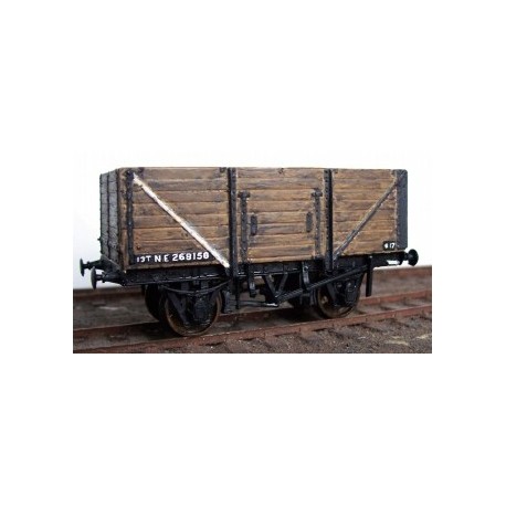 SR/LNER13ton 8 planks End Door Wagon