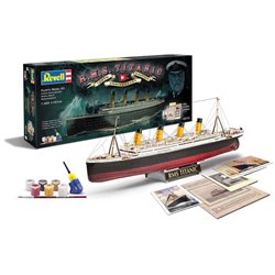 100 Years Titanic Gift Set - 1:40 scale model kit