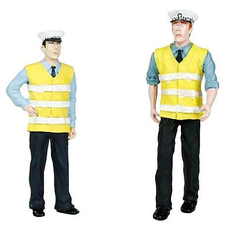 G scale (Garden) Police & Security Staff(2) Two Men by Bachmann