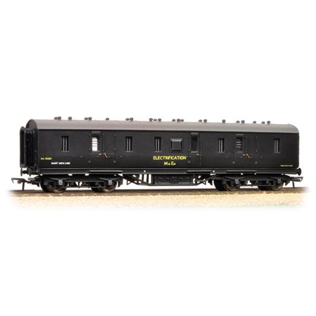 50ft. Ex-LMS PIII BG Van BR Dept. Black Electrification
