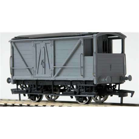 LSWR 10 ton Goods Brake Van (Road Van) S.R. Dia 1541