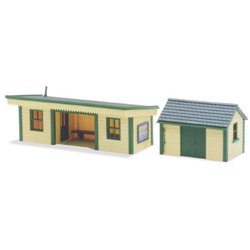 Plat Shelter + Hut Timber